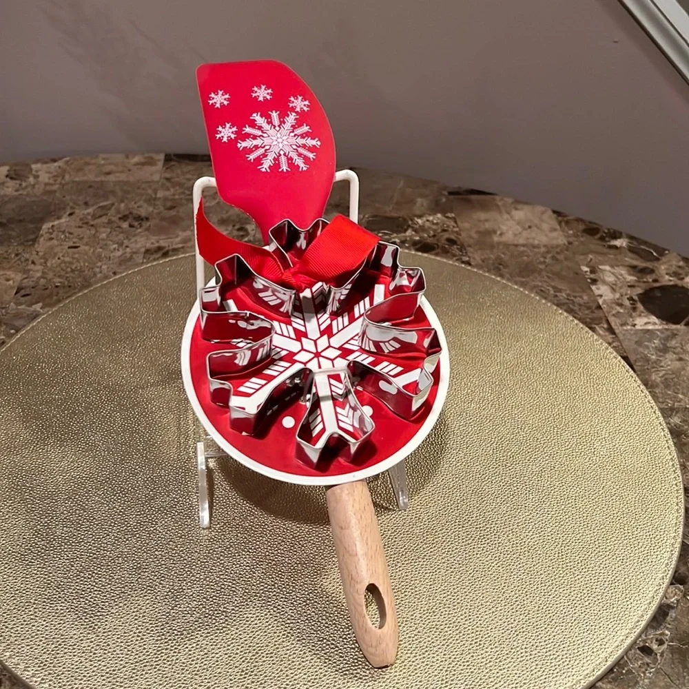 Crate & Barrel Snowflake Cookie Cutter and Spatula Set